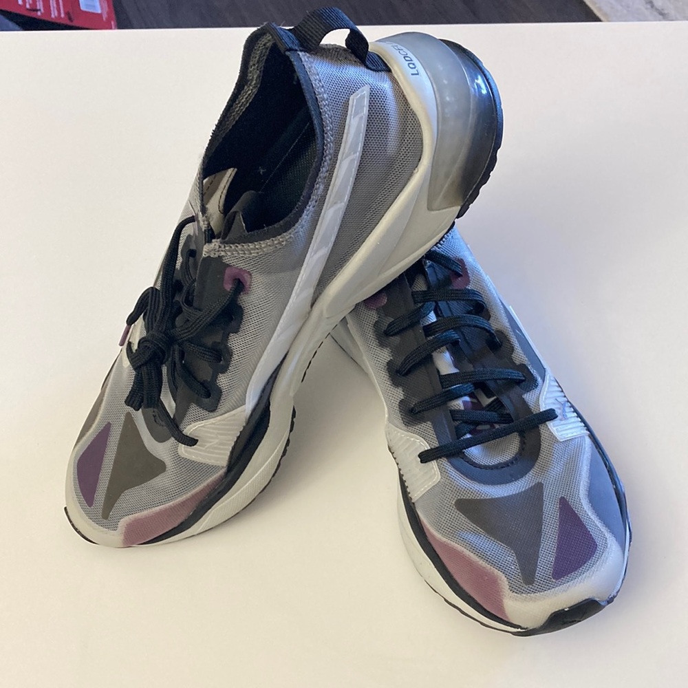 Puma LQDCELL Optic Sheer “Black Violet”
